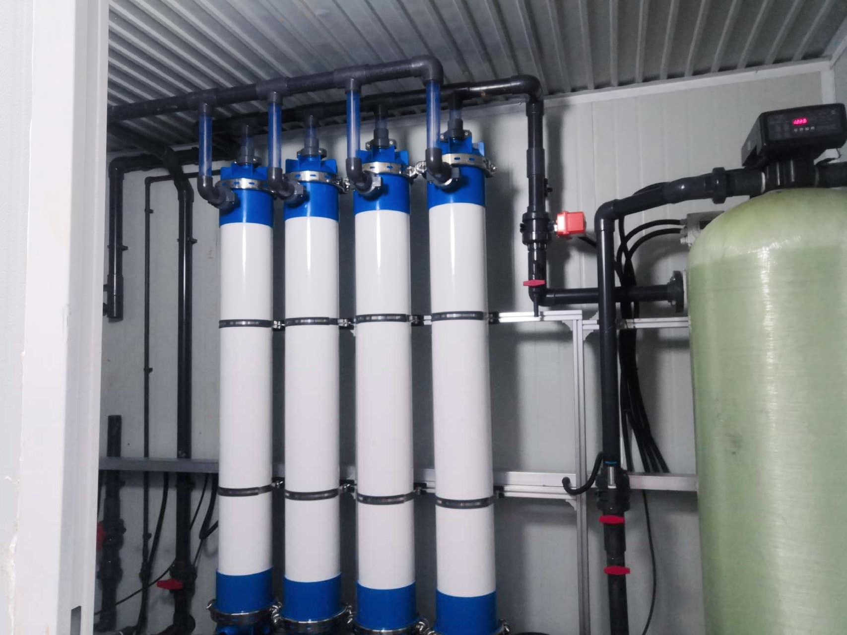 农饮水膜处理装置1